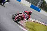donington-no-limits-trackday;donington-park-photographs;donington-trackday-photographs;no-limits-trackdays;peter-wileman-photography;trackday-digital-images;trackday-photos
